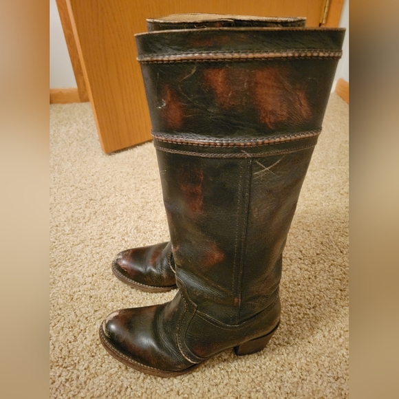 Frye tall boots size 7.5 B!! - Picture 5 of 7